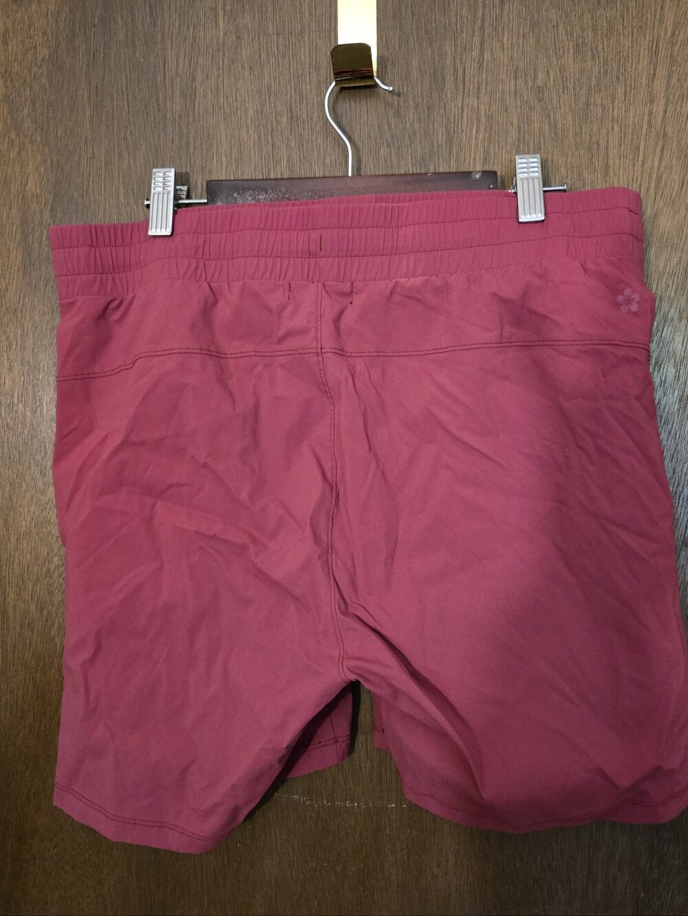 Tuff Athletics Women's Athletic Shorts in Deep Rose Large